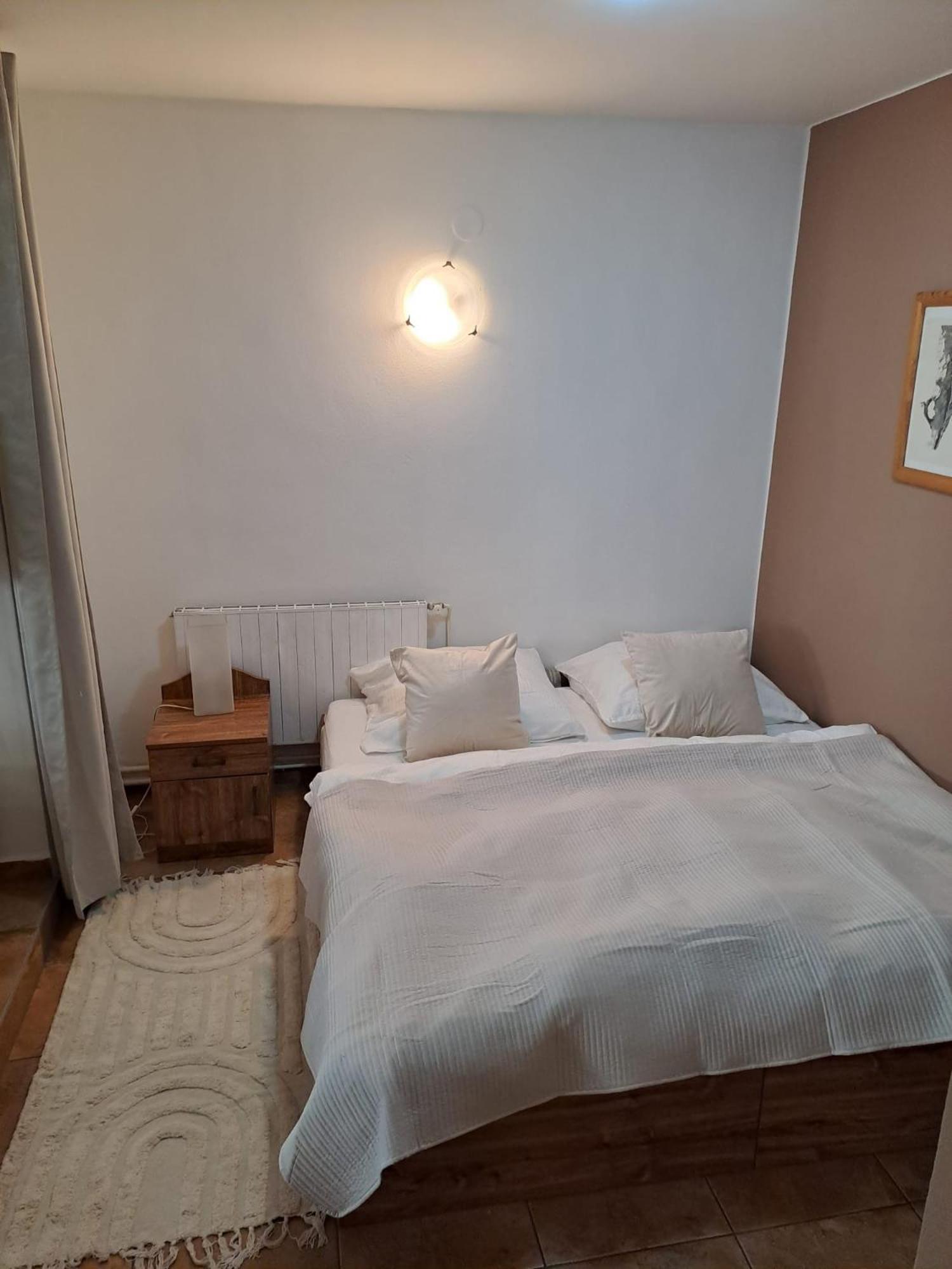 Apartman Romana Postorna エクステリア 写真