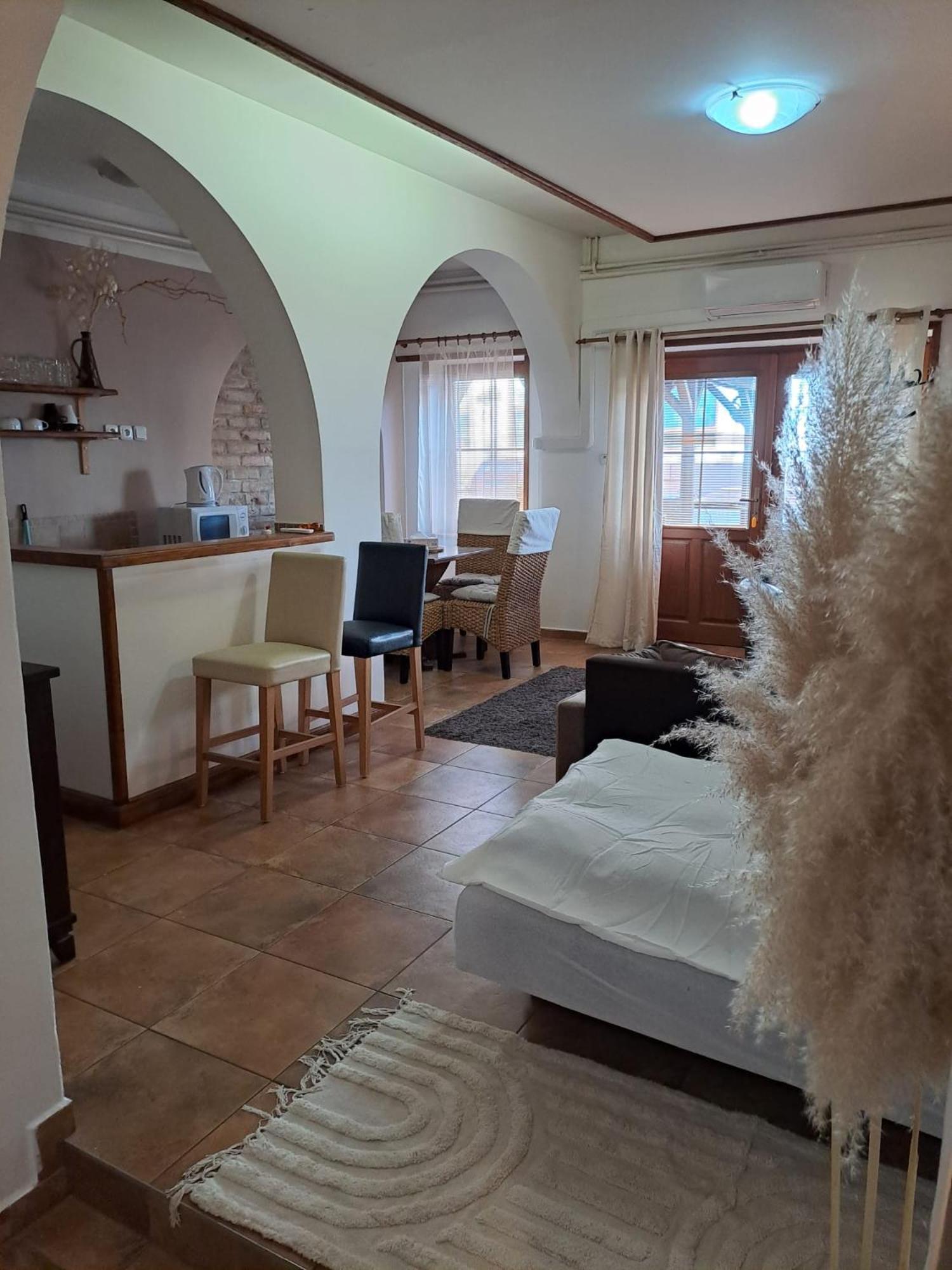 Apartman Romana Postorna エクステリア 写真