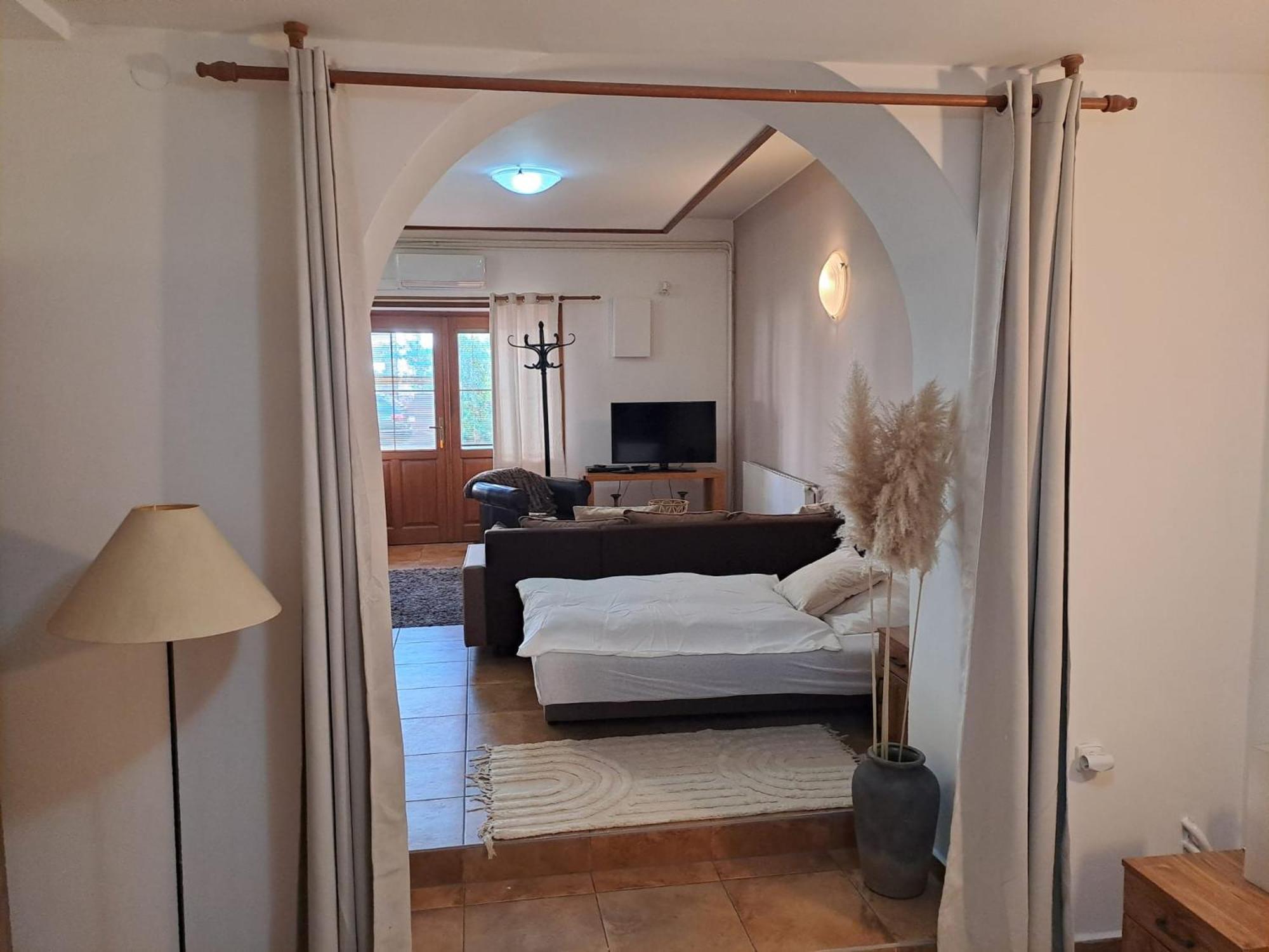 Apartman Romana Postorna エクステリア 写真